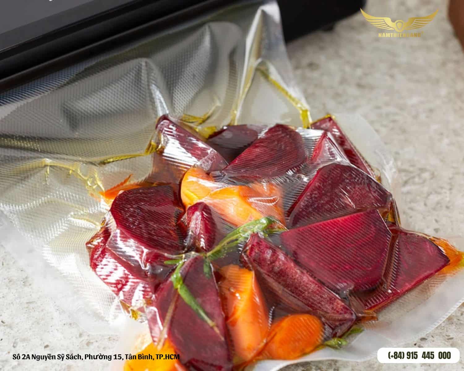 Mẫu sản phẩm được đóng gói bằng túi hút chân không.